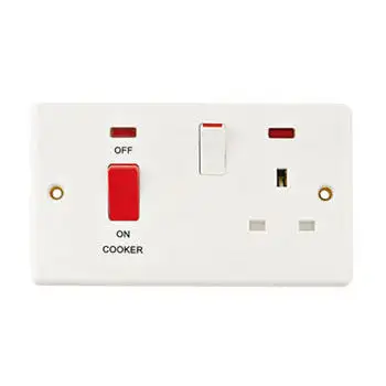 VNX Wholesale Comfortable Design 13A White 3 Pin Flat Plug Outlet Electric Wall Socket With Rcd Protection