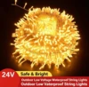 Modelo enchufable de 30 m/300 luces