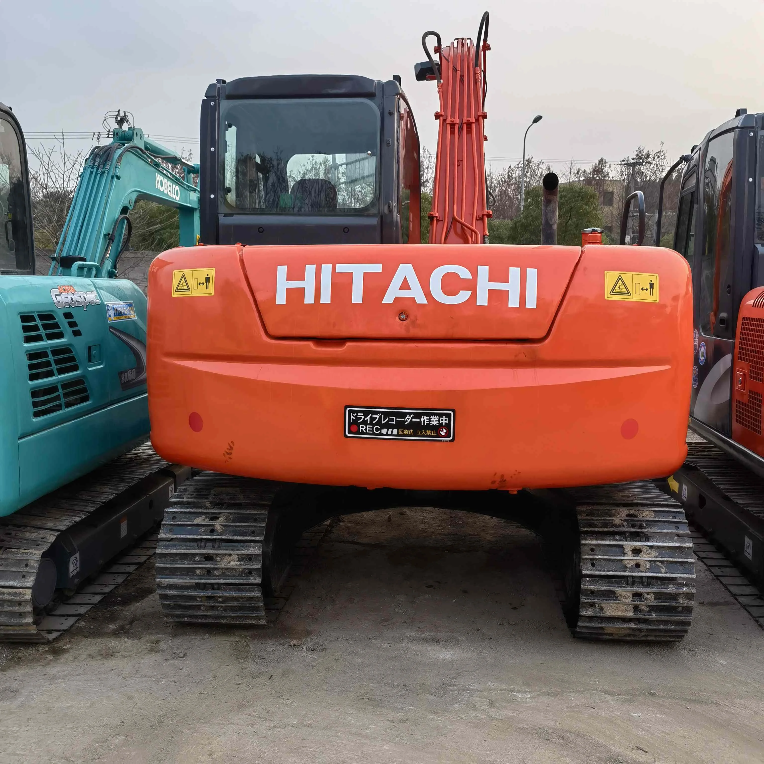 Used Excavator Digger - 7 Ton Hitachi Zx70 Japanese