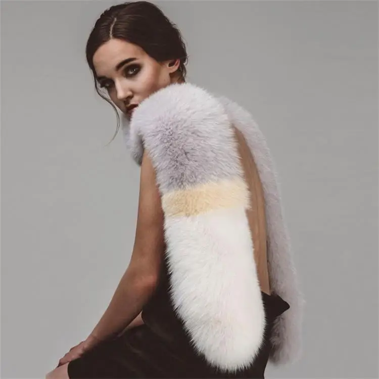 Winter New Wholesale Warm Shawl Fur Rabbit Fur Scarf - China Rabbit Fur  Scarf and Fur Scarves price