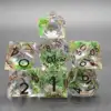 Feuille verte transparente à l'intérieur