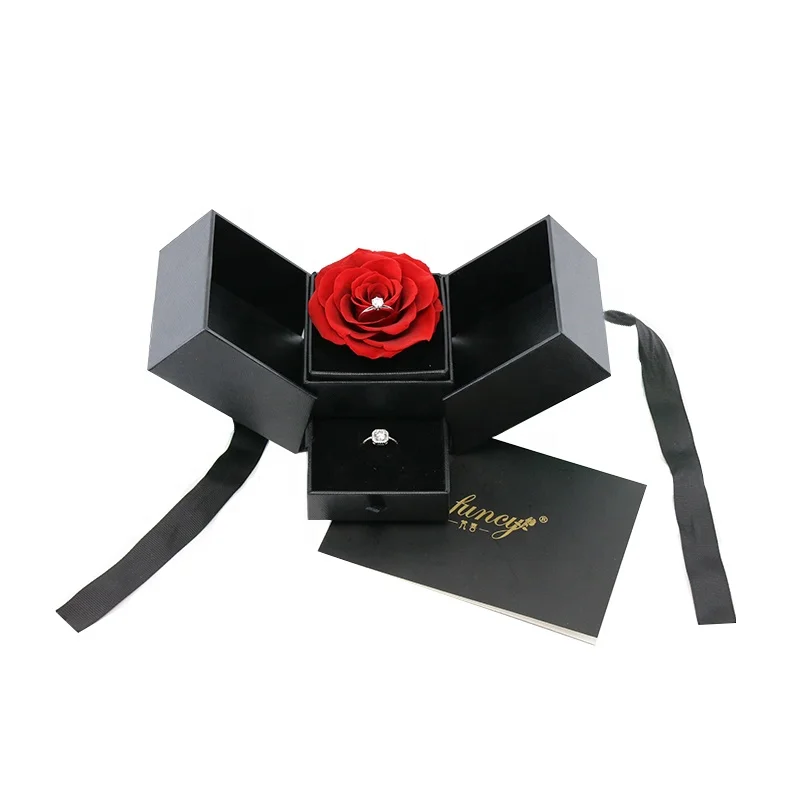 2020 High Quality New Valentine Wedding Gift Acrylic Eternal Rose Proposal Ring Box With