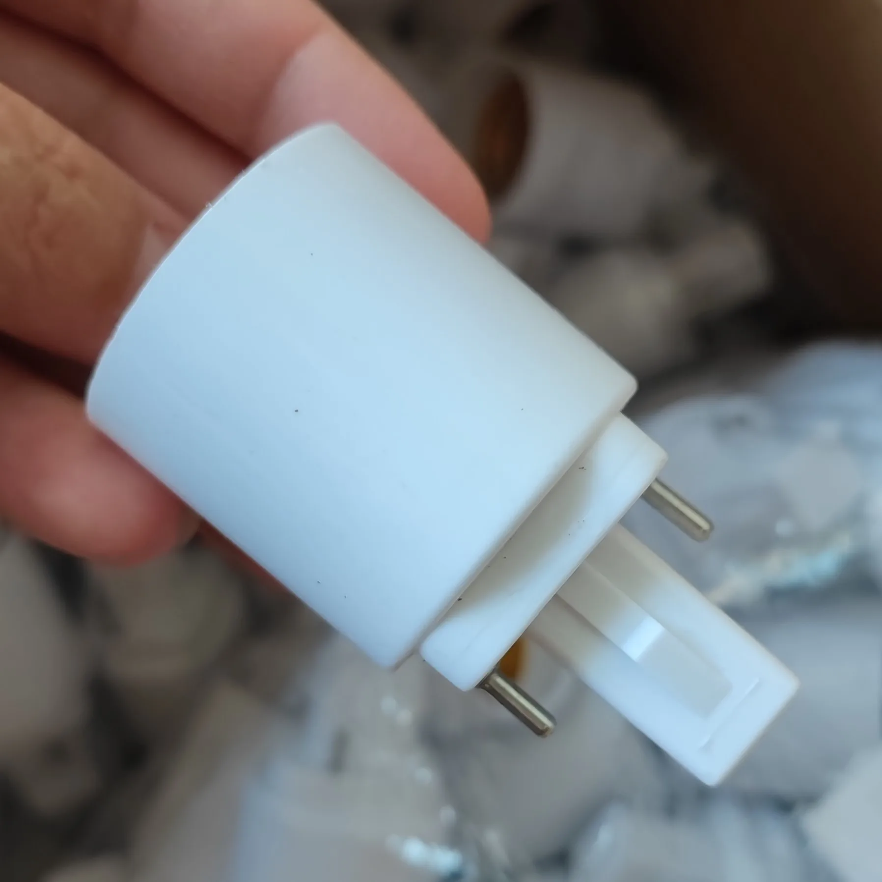 G24 Adapter G24 to E27 Lamp Holder Converter - LED Light Socket Adapter