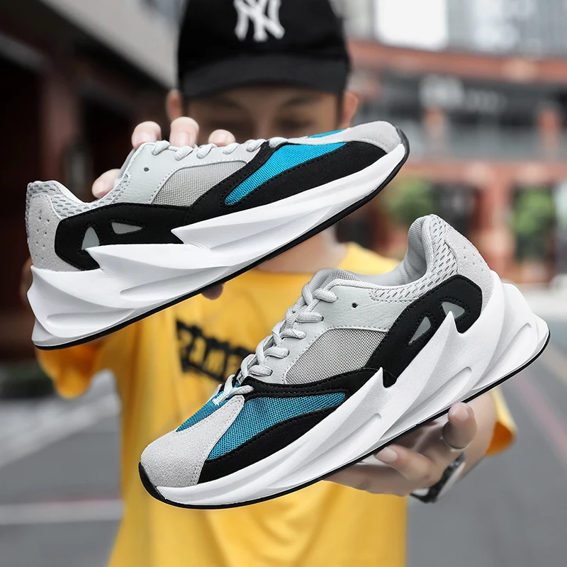 comfortable white sneakers for walking
