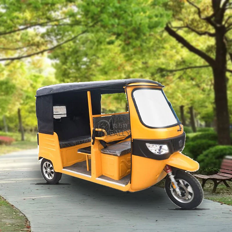 Hot Sale Electric Enclosed Tuk Tuk Tricycle 3 Wheels Big Space Passenger Sightseeing Rickshaw