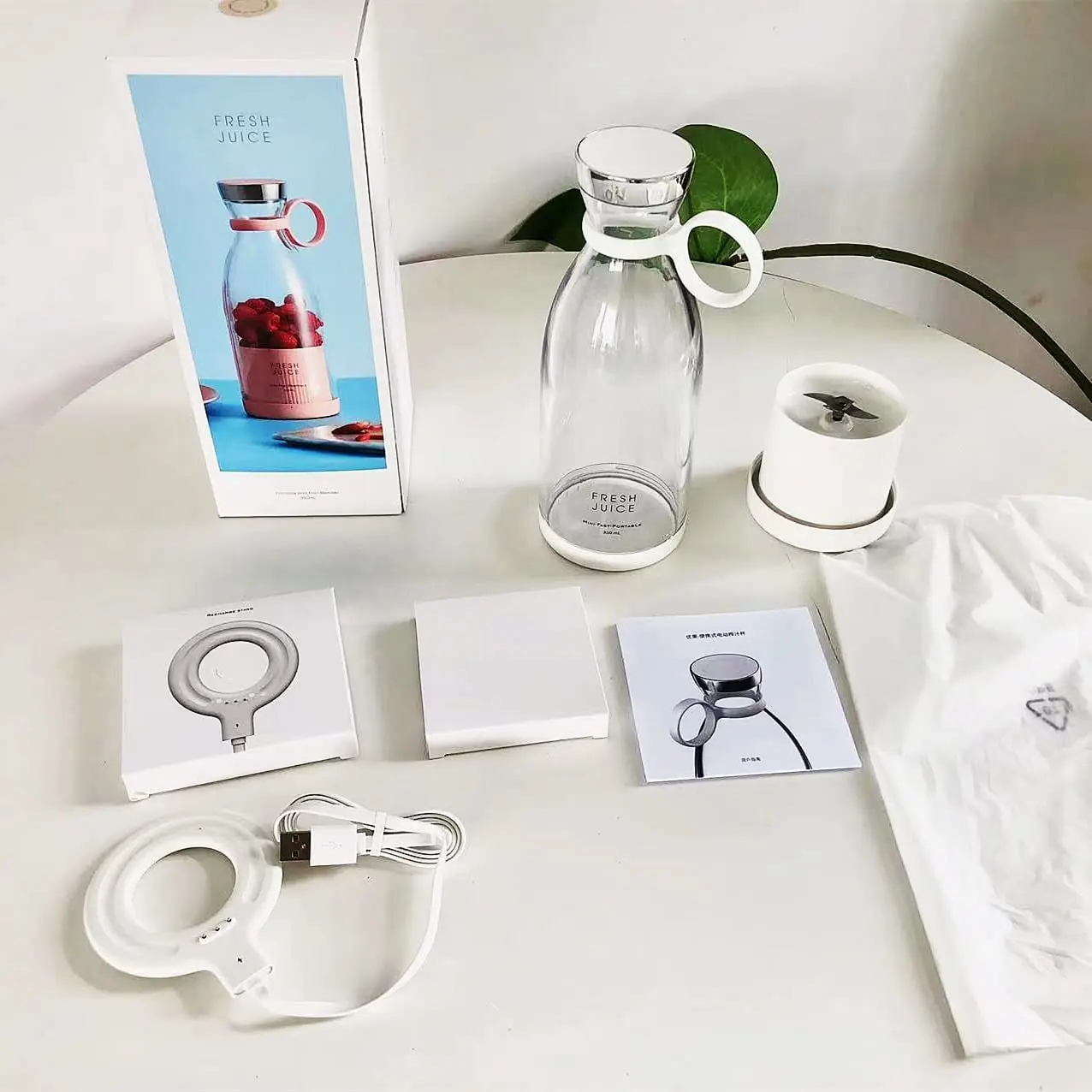 2023 Newest Fresh Juice Mini Fast Portable USB Blender