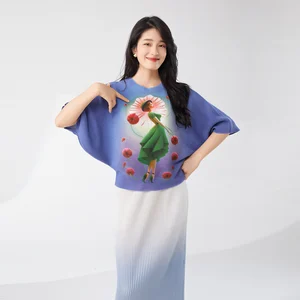 Miyake Women Summer T-Shirt High Quality Pleated Loose Bat Sleeve Top Neck Large Size Casual Print New Fashionable Temperament