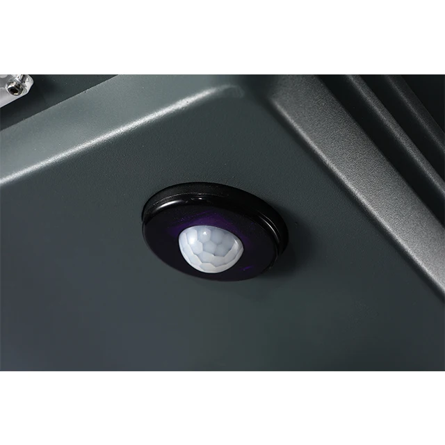 Светодиодный уличный фонарь на солнечной батарее все в одном с пассивным ИК датчиком движения и фотоэлементом 40