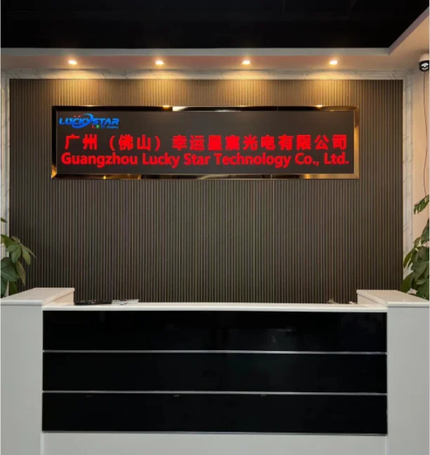 New Arrivals 900W Fog Bubble Machine RGBW 4in2 Smoking Bubble Machine Haze Machine