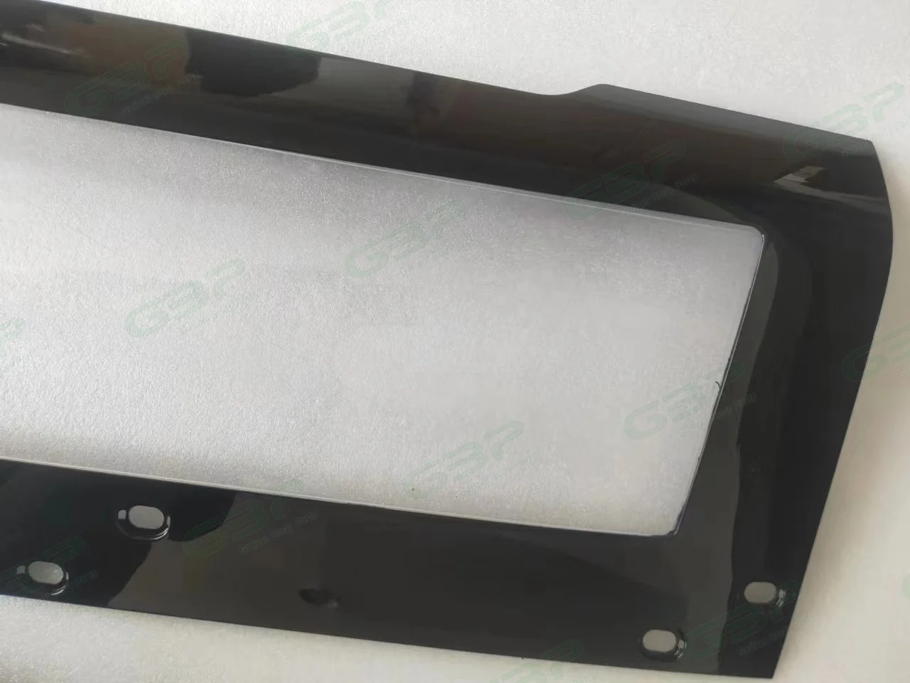 SUNVISOR MIDDLE WITHOUT TOP LAMP HOLE NORMAL CABIN 84010909 84162948  for VOLVO FH4 EUROPEAN TRUCK BODY PARTS