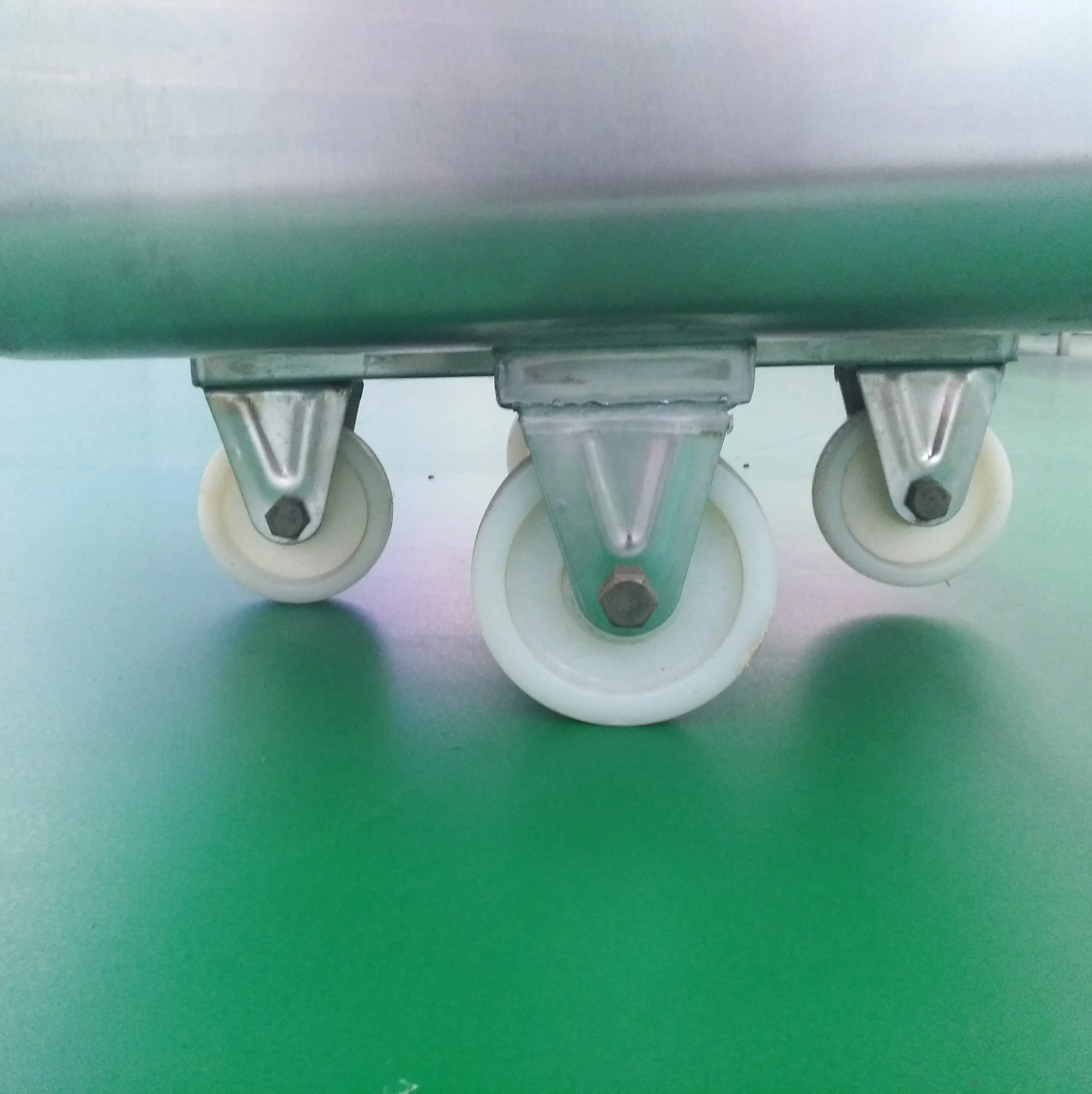 Industrial durable stainless steel meat cart with reinforced base and smooth wheels