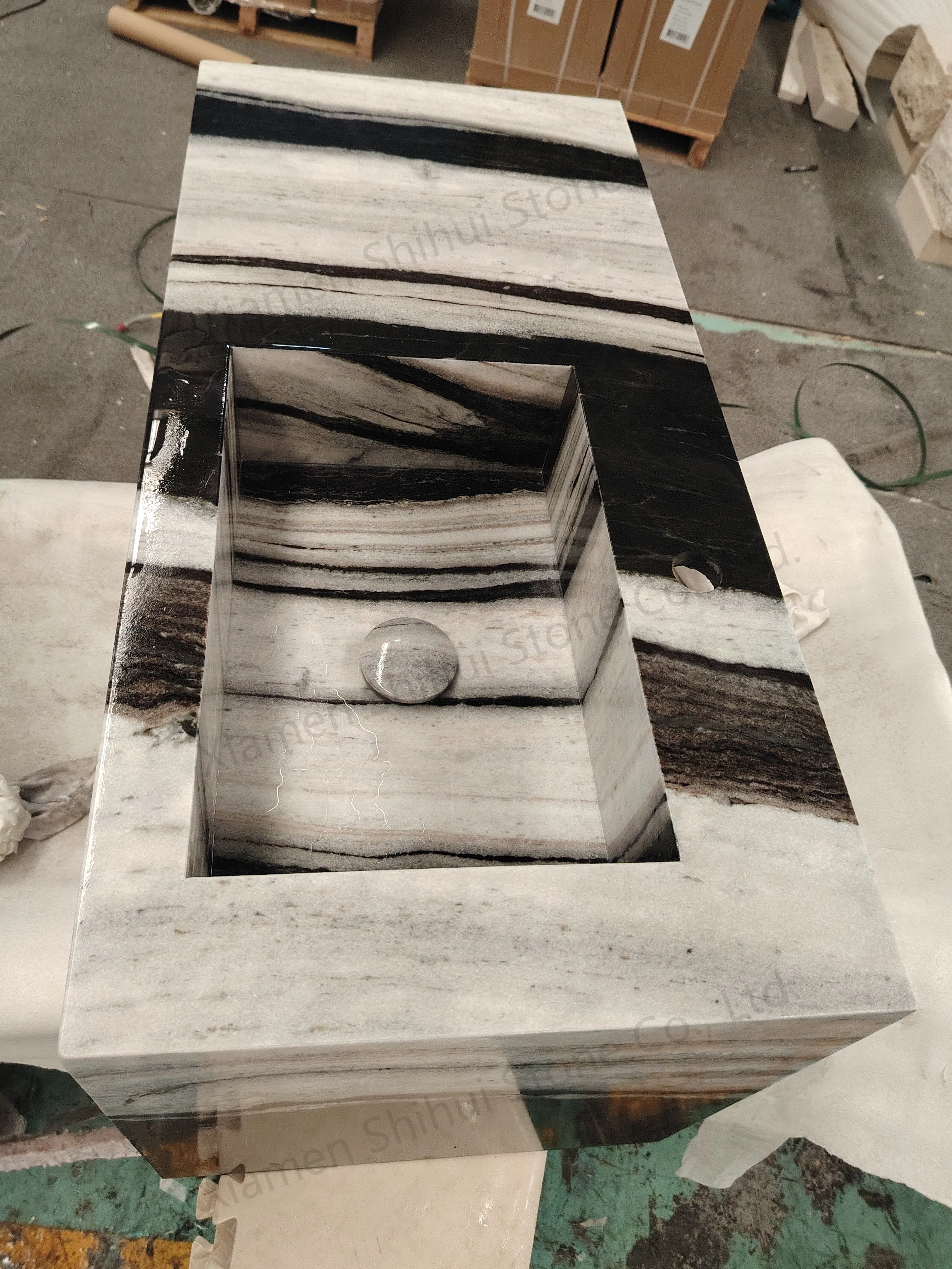 SH STONE Customized Modern Design Natural White Black Marble Single Sink Wash Basin Cabinet for Villa Bathroom Decoration
