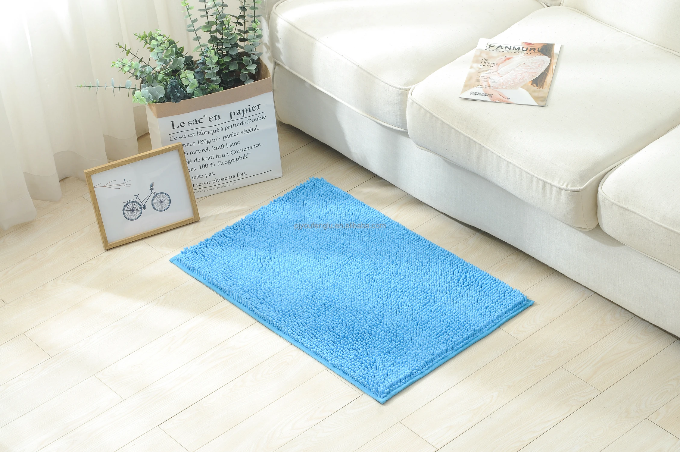  bathroom bath mat, thick soft Chenille floor mat, non-slip shower mat, super absorbable door mat supplier