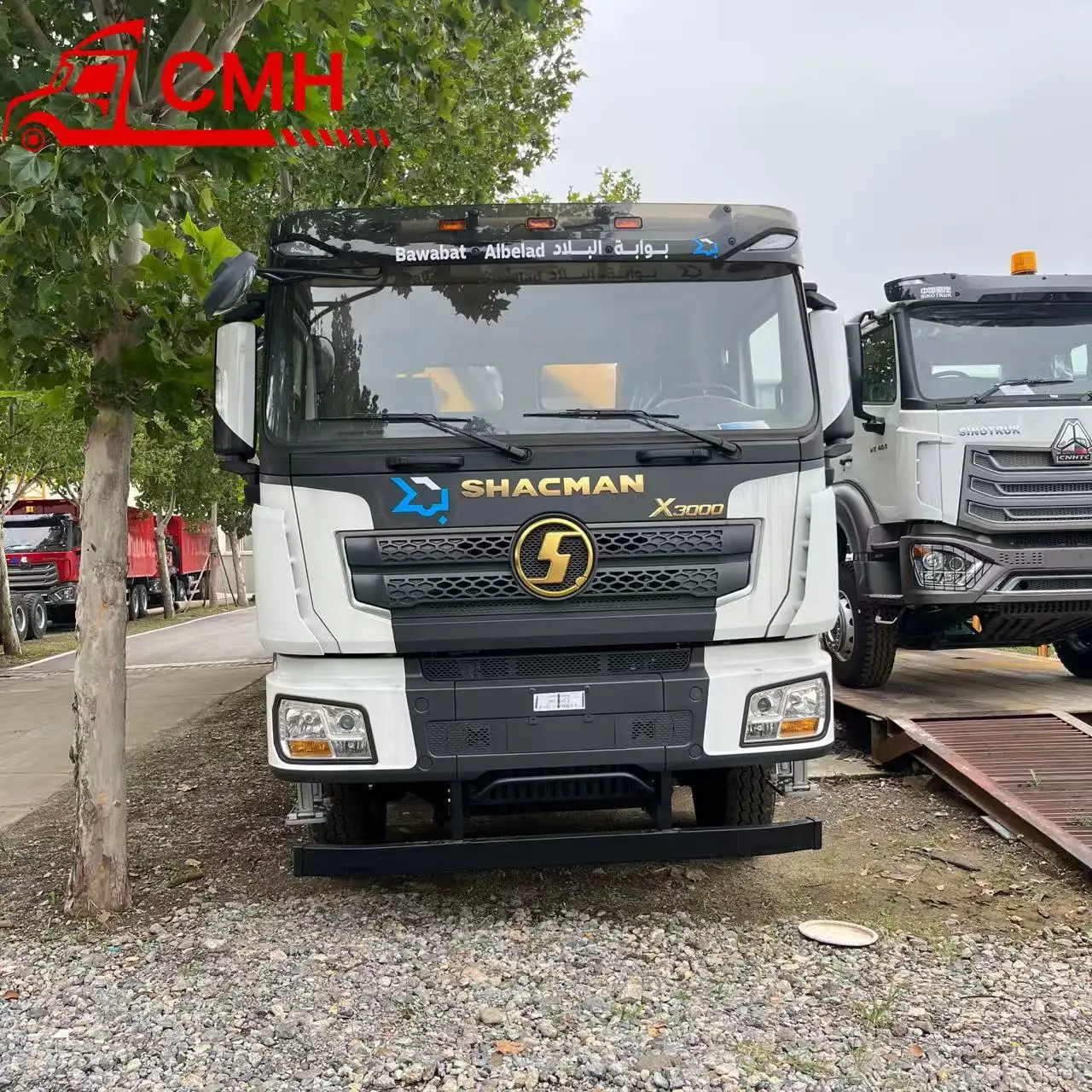 Nueva grúa de brazo recto Shacman X 3000 de alta resistencia para construcción y logística