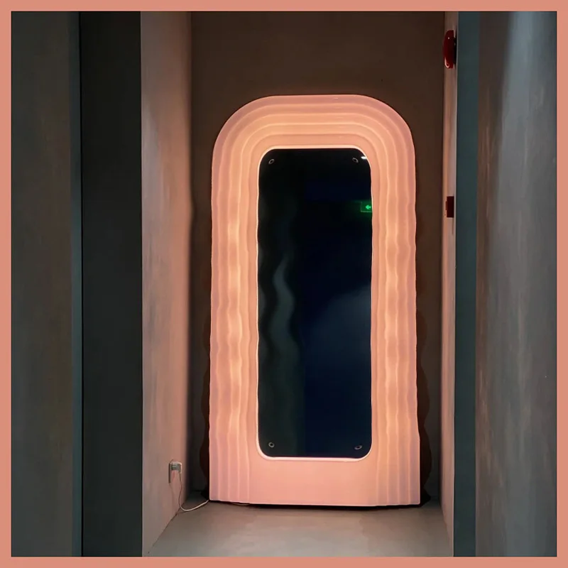 2024 Wholesale Indoor Home Diy Decoration LED Mirror Shop Decoration Home Decoration Floor Mirror Creative Wave LED Mirror