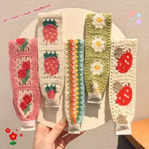 French Retro Fashion Knitted Headband with Flowers 38cm Size for Children and Women's Daily Use Sweet Bangs