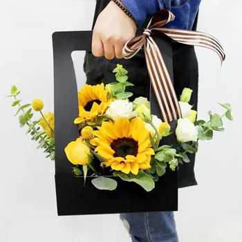 Wholesale Portable Folding Kraft/Greyboard/Art/Cardboard Paper Flower  Bouquet/Baskets/Flower Wrapping/Packaging Carrier Bags - China Flower  Bouquet Bags and Flower Paper Bags price