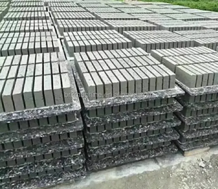 Concrete block PP pallets