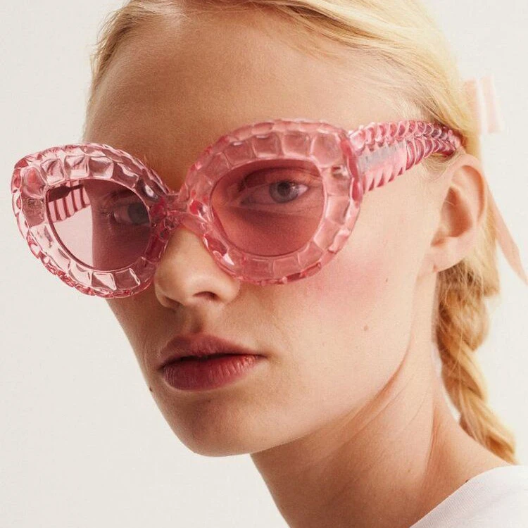 7403 Oversized Cat Eye Pink Sunglasses - Fashion & UV400 display picture 2