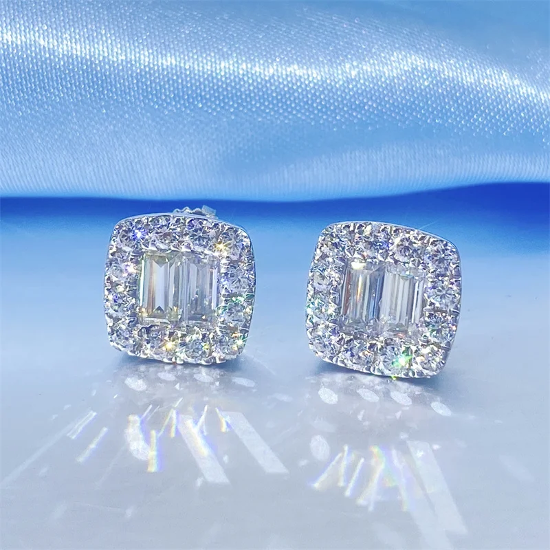 14K White Gold 925 Sterling Silver D Color 0.5 1 CT Vvs Mens Diamond Stud  Earrings for Men Women Earring Jewelry - China Earring and Lab Diamond Drop  Stud Earrings price | Made-in-China.com