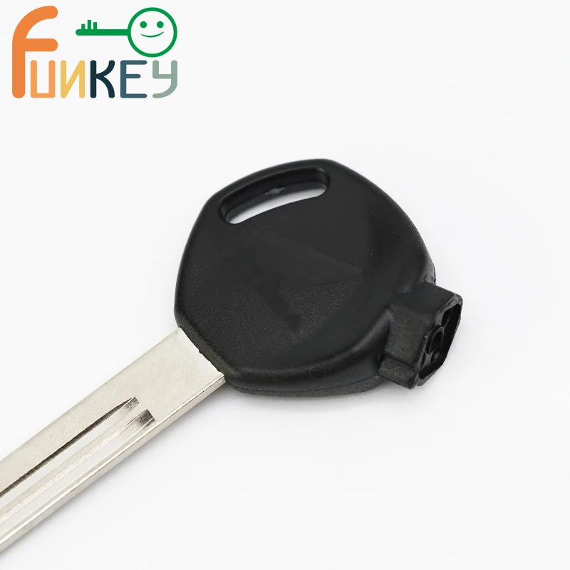 Универсальная левая часть для автовелосипеда, Черная/красная/синяя НЕОБРАБОТАННАЯ лезвие, мотоциклетная Магнитная заготовка для Honda DIO Z4 125 SCR100 WH110