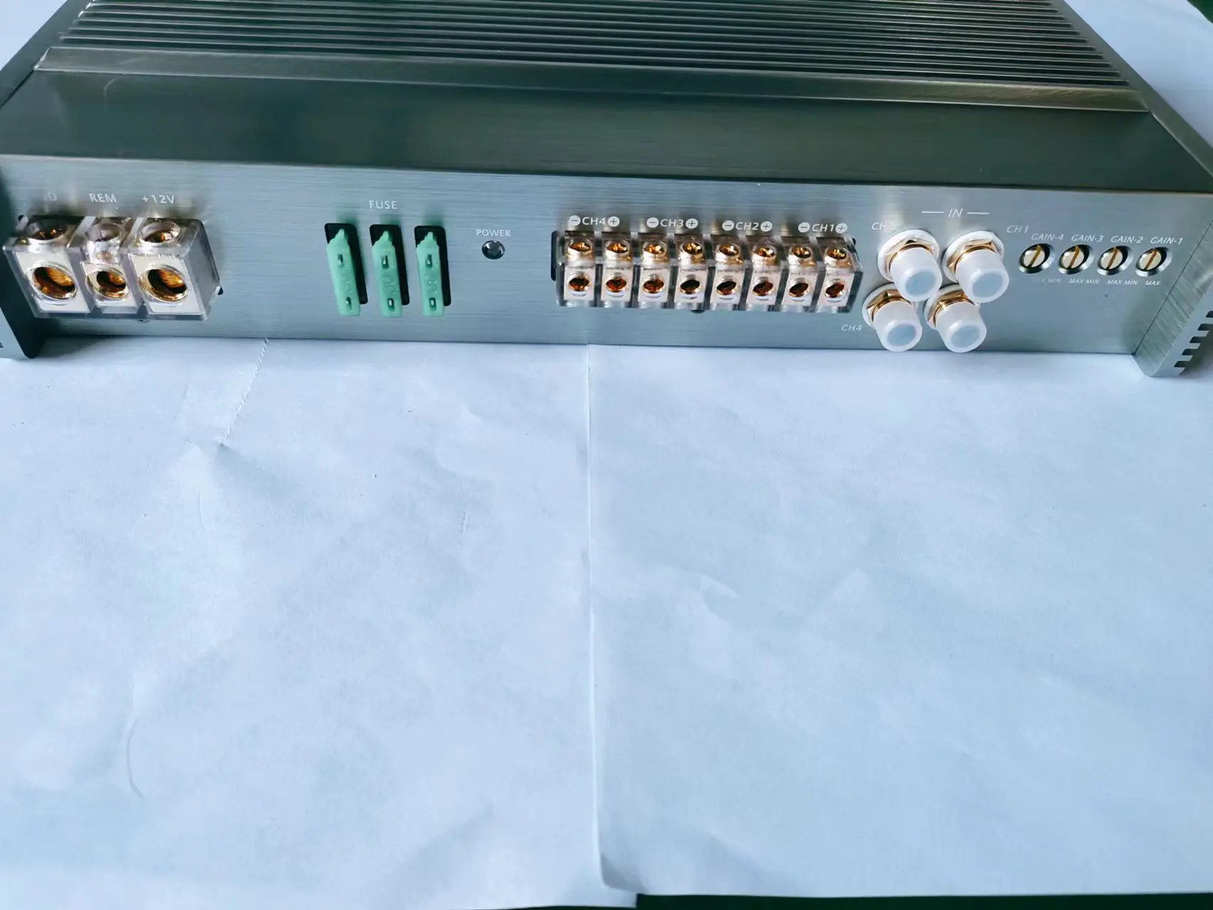 Сделанный на заказ автомобильный аудиоусилитель OEM 4-канальный усилитель класса