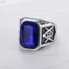 Zircon bleu argenté