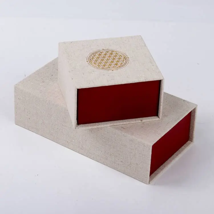 Custom Luxury Linen Fabric Cardboard Packaging Box for Adult Toys Magnetic Gift Box with Silk Insert for Sexy Sex Dolls