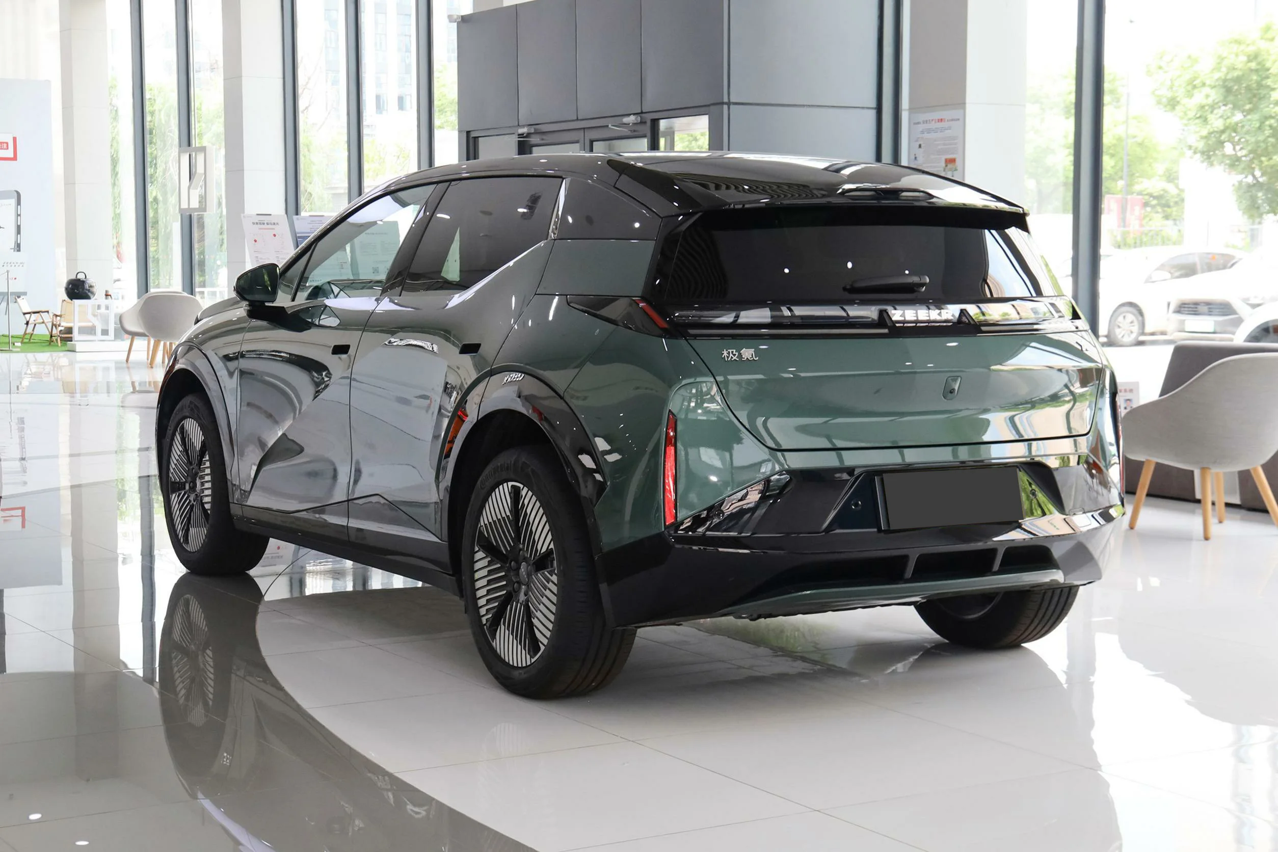 Zeekr X5 SUV manufacture