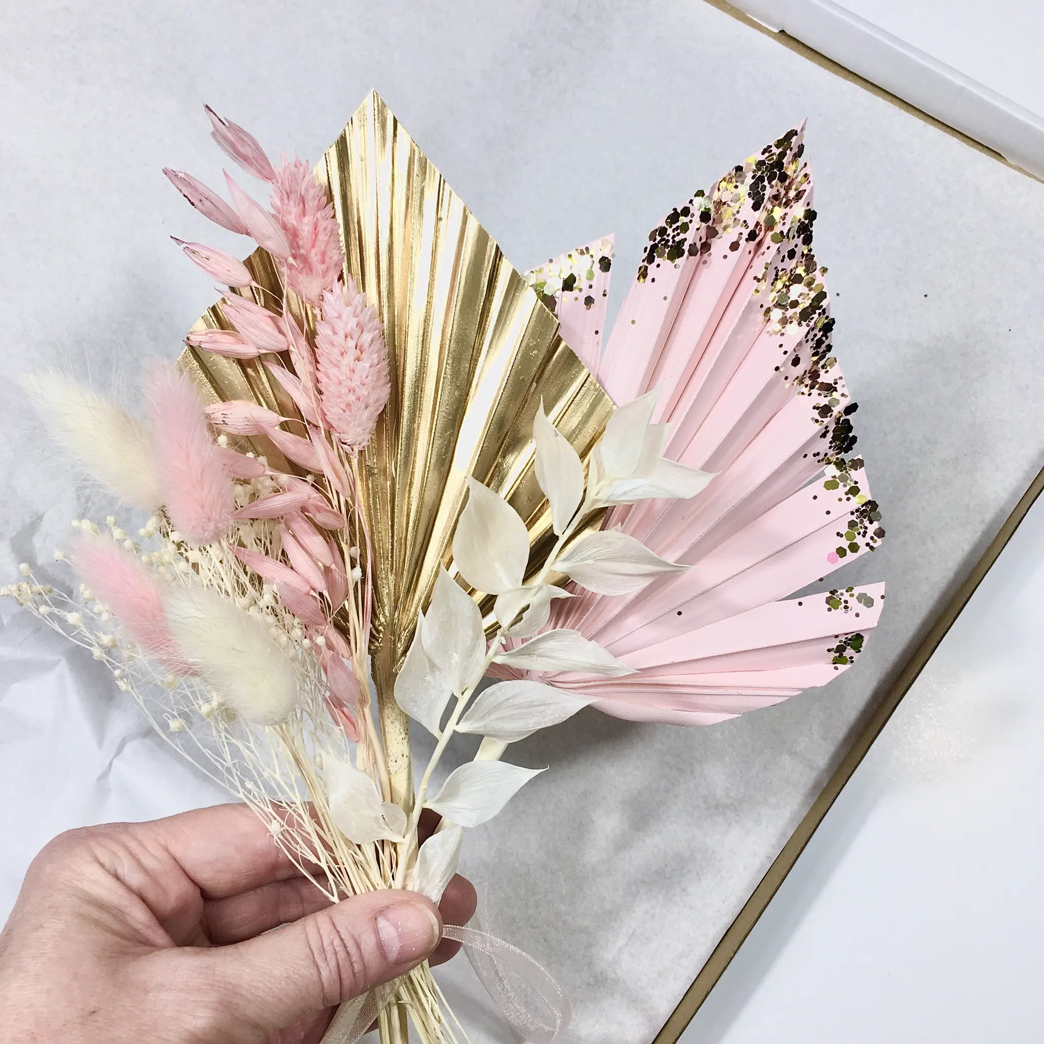 Every Love PALM SPEAR TOPPER for Cake Dried Flowers for Cake Gold Pink Cake Decoration Glitter Palm Spear Pink Gold Bouquet
