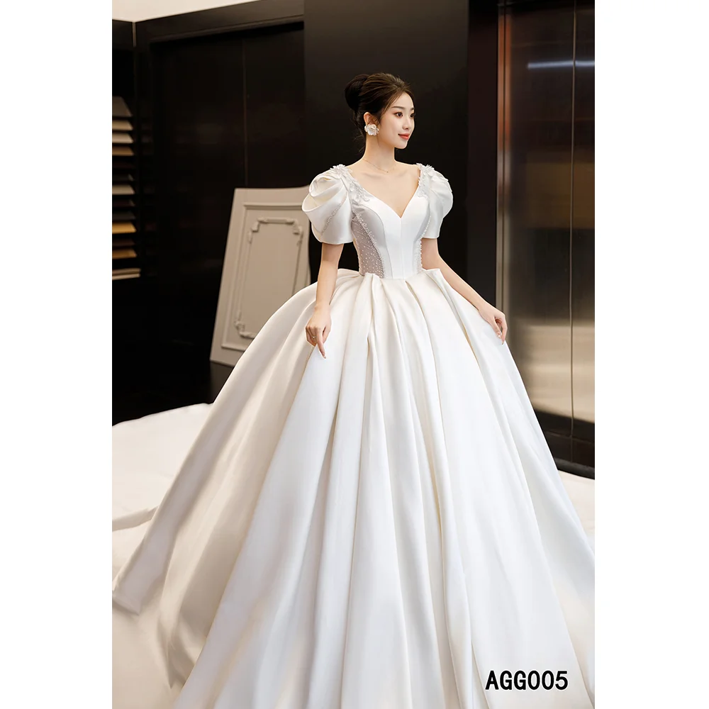 Overlength Train Vintage Puff Sleeve V Neck Woman Bridal Gowns Wedding Dress Women Lady Elegant Wedding Ball Gown Dress Overlength Train Vintage Puff Sleeve V Neck Woman Bridal Gowns Wedding Dress Women Lady Elegant Wedding Ball Gown Dress