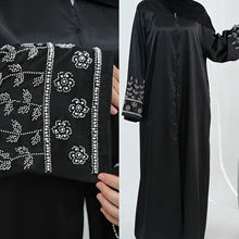 Islamic Clothing Luxury Abaya Manufacturer Womens Clothing Satin Open Abaya with Beaded on Sleeve Cardigan Abaya with Buttons