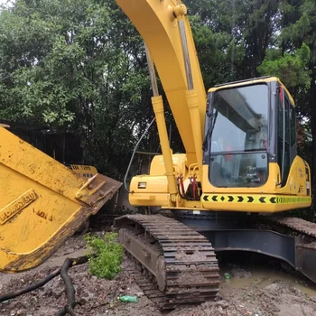 Low energy consumption used excavator Komatsu PC220 PC210 PC200 is suitable for construction sites automation