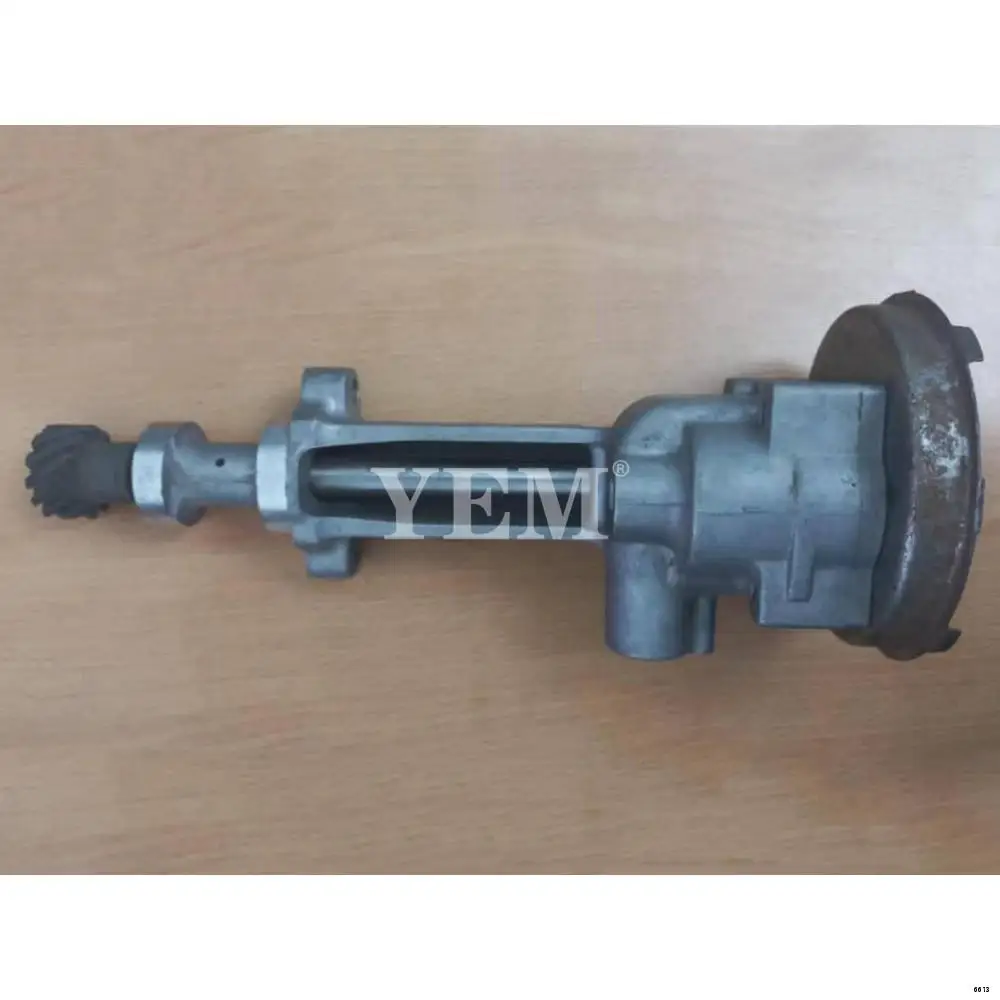 Hot Selling D201 Oil Pump for Isuzu