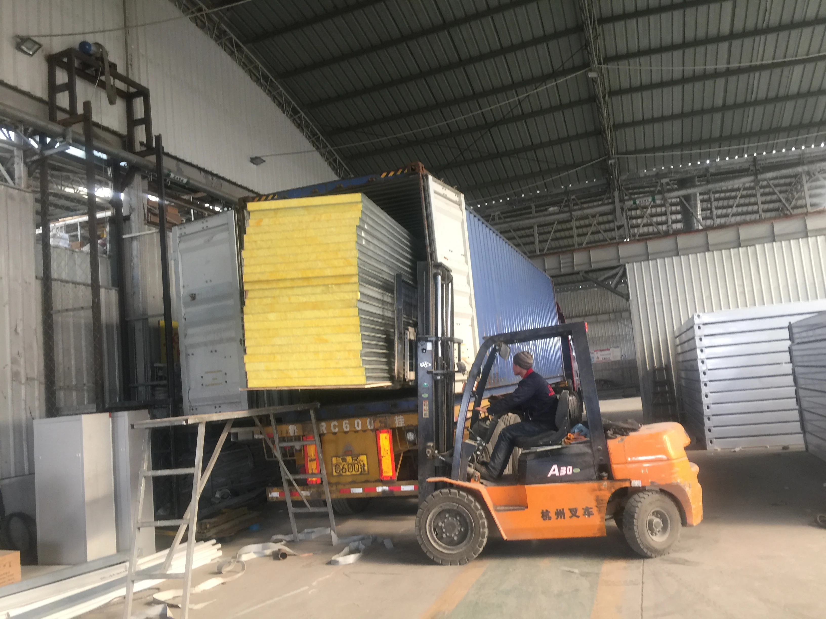 Top Quality Low Price 20ft 40ft Cheap Flat Pack Container Portable