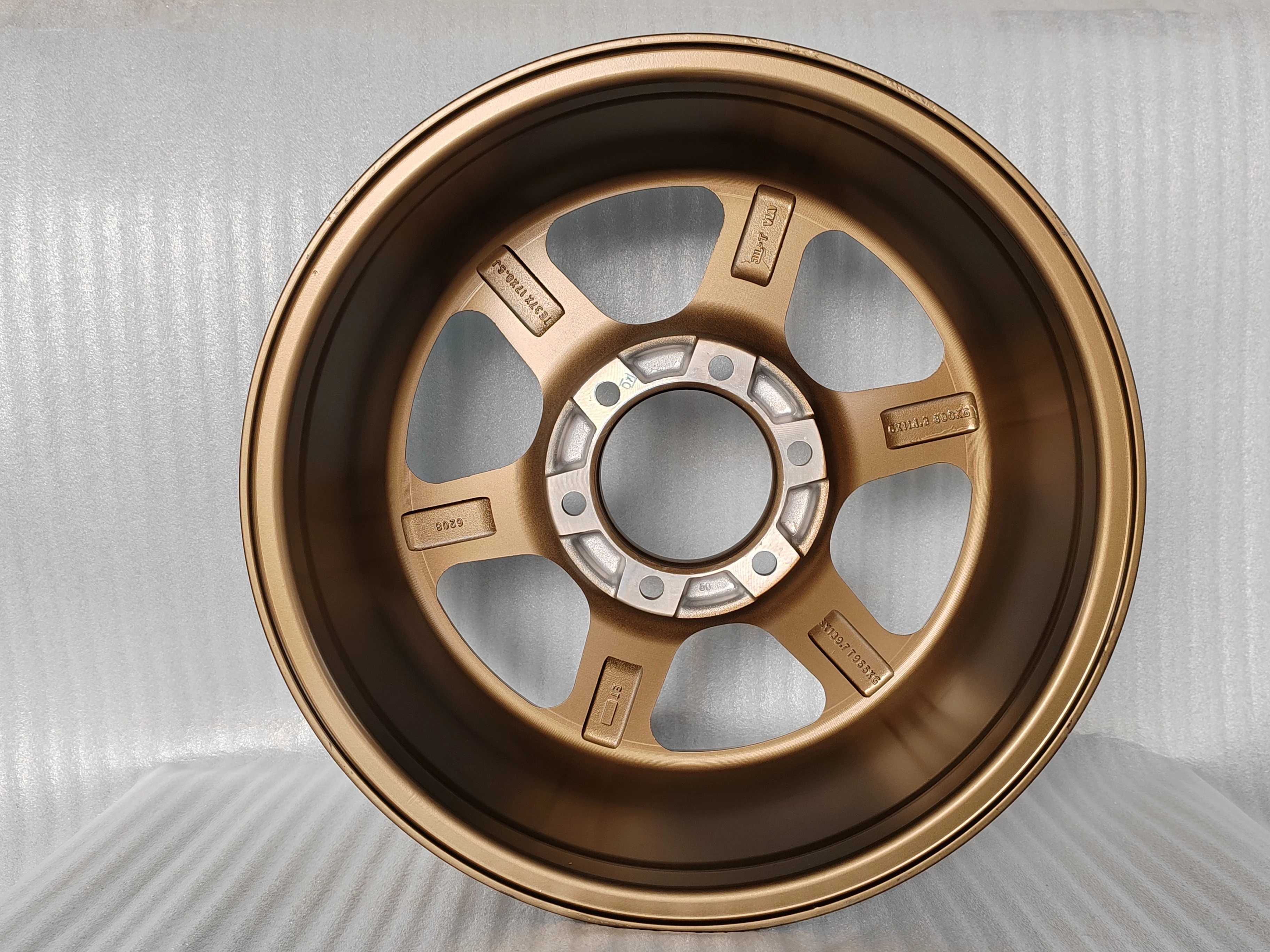 For 4*4 Off Road Alloy Wheels Bronze Rims R17x8.5j PCD6*139.7