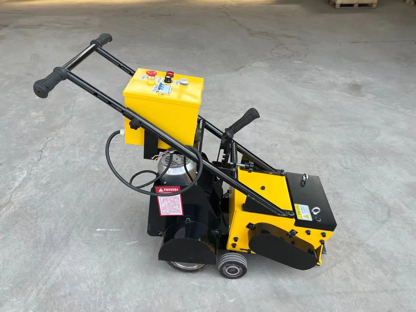 Plastic Runway Cutting Shovel Machine Runway Plastic Shoveling Machine