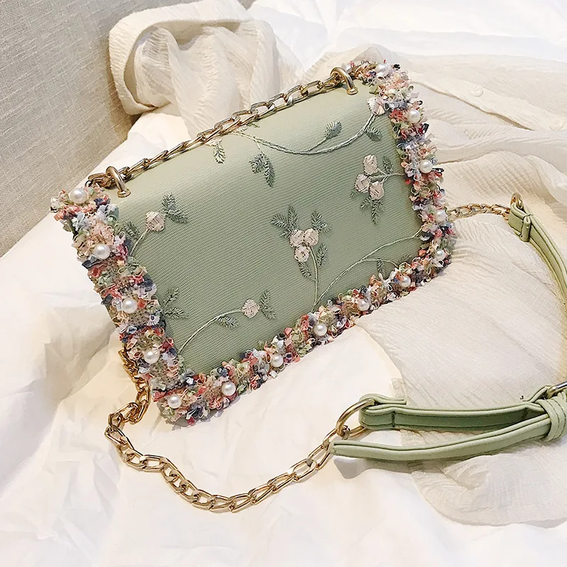 Wholesale Women Fashion Lace Floral Chain Box Bag