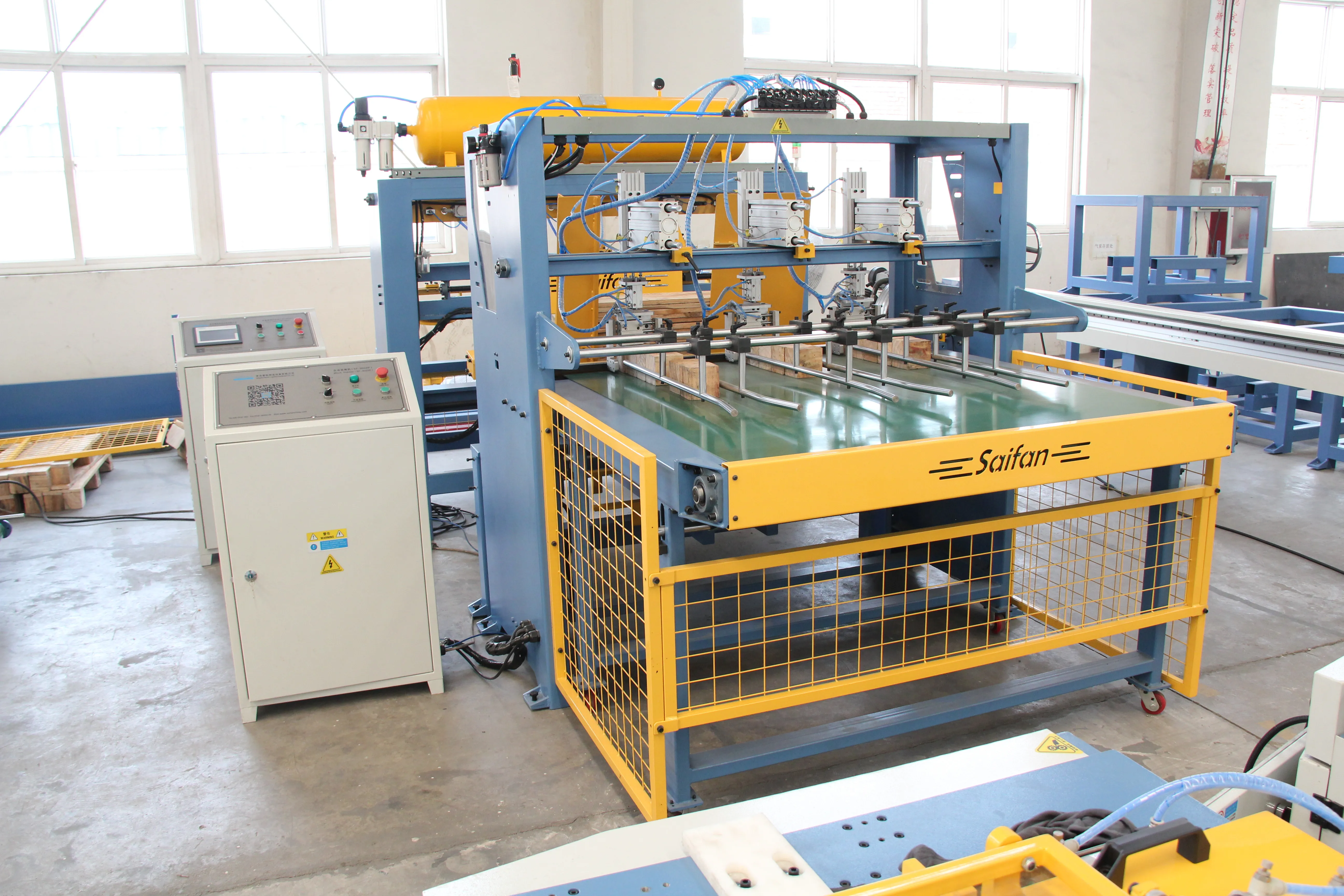 SF9022 Automatic Block Wood Pallet Leg Nailing Machine