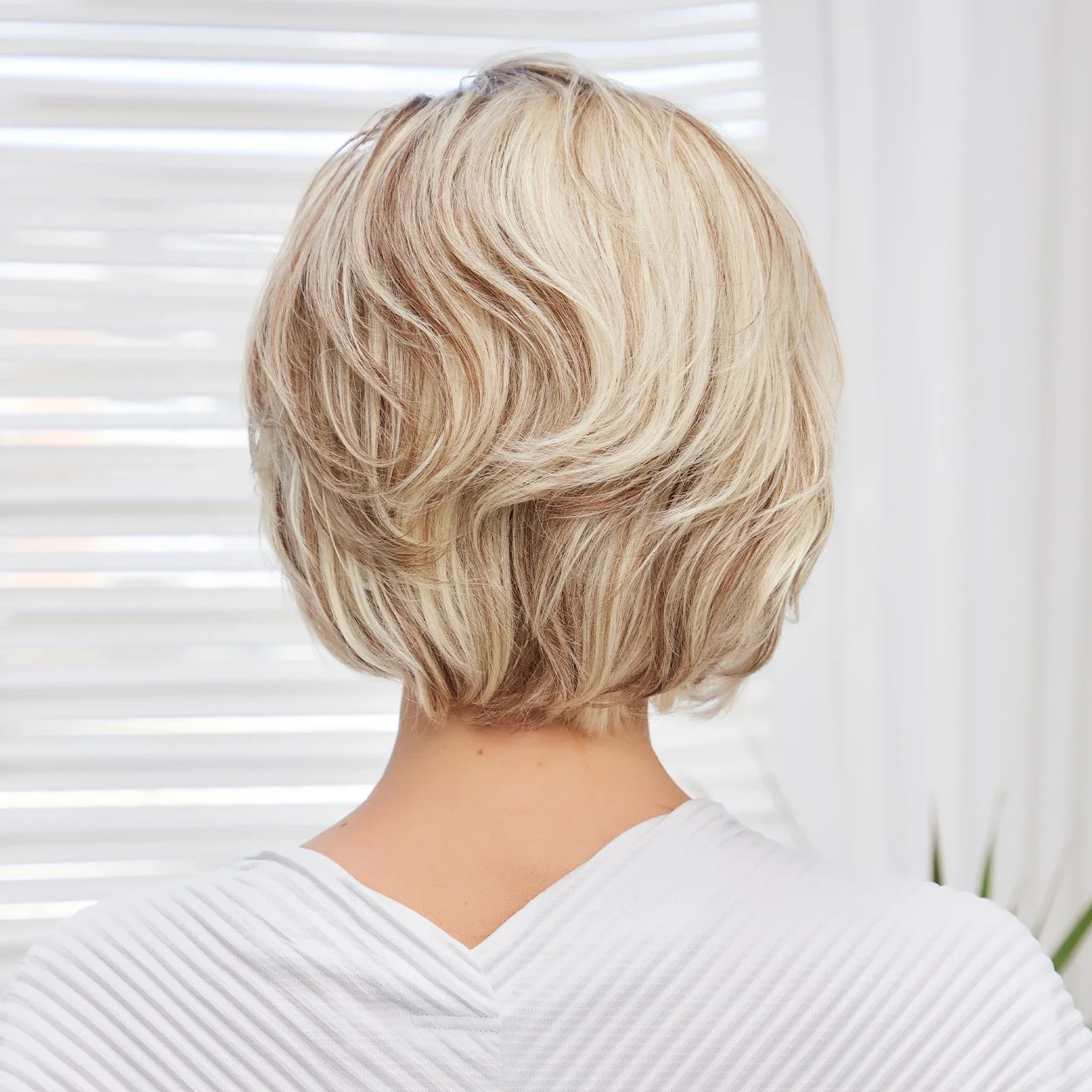Ombre Brown Blonde Human Hair Lace Front Wigs Short Natural Wavy Bob Remy Wig for White Women_voghion.com