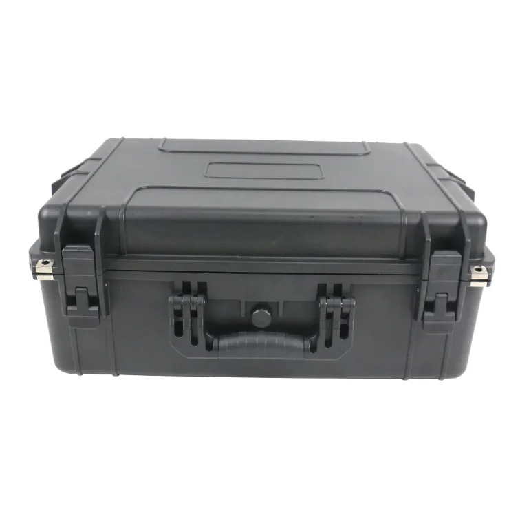 علب أدوات كبيرة محمولة ومقاومة للماء وفق معيار IP67 مع رغوة لتنظيم وحماية الأدوات