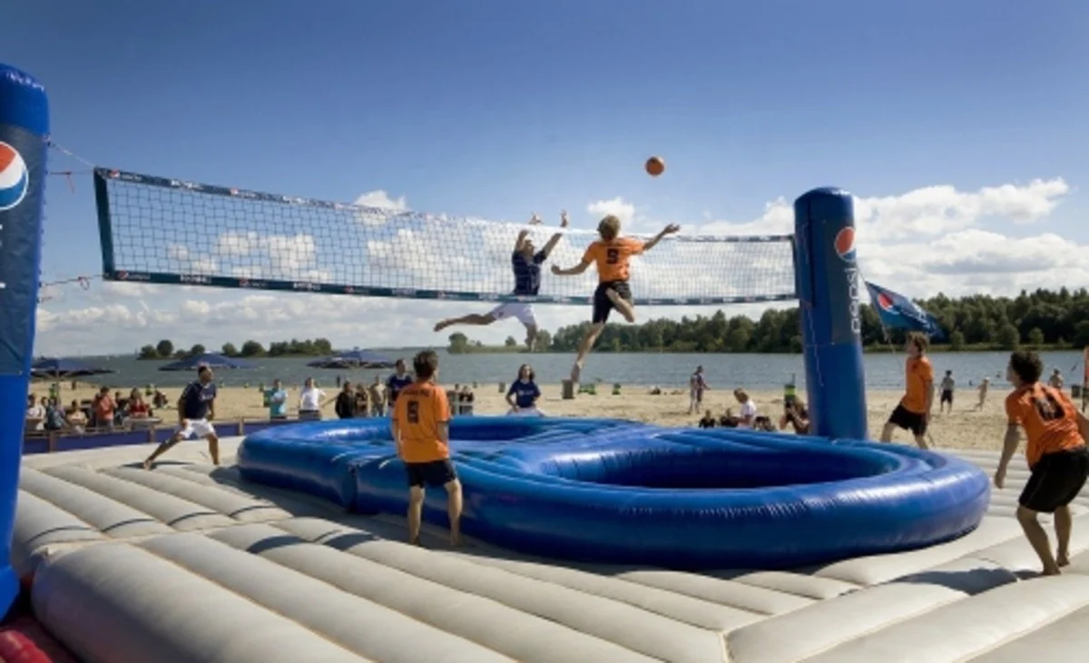 PVC Inflatable Bossaball Is Volleyball Played on an Inflatable Court to Latin Music