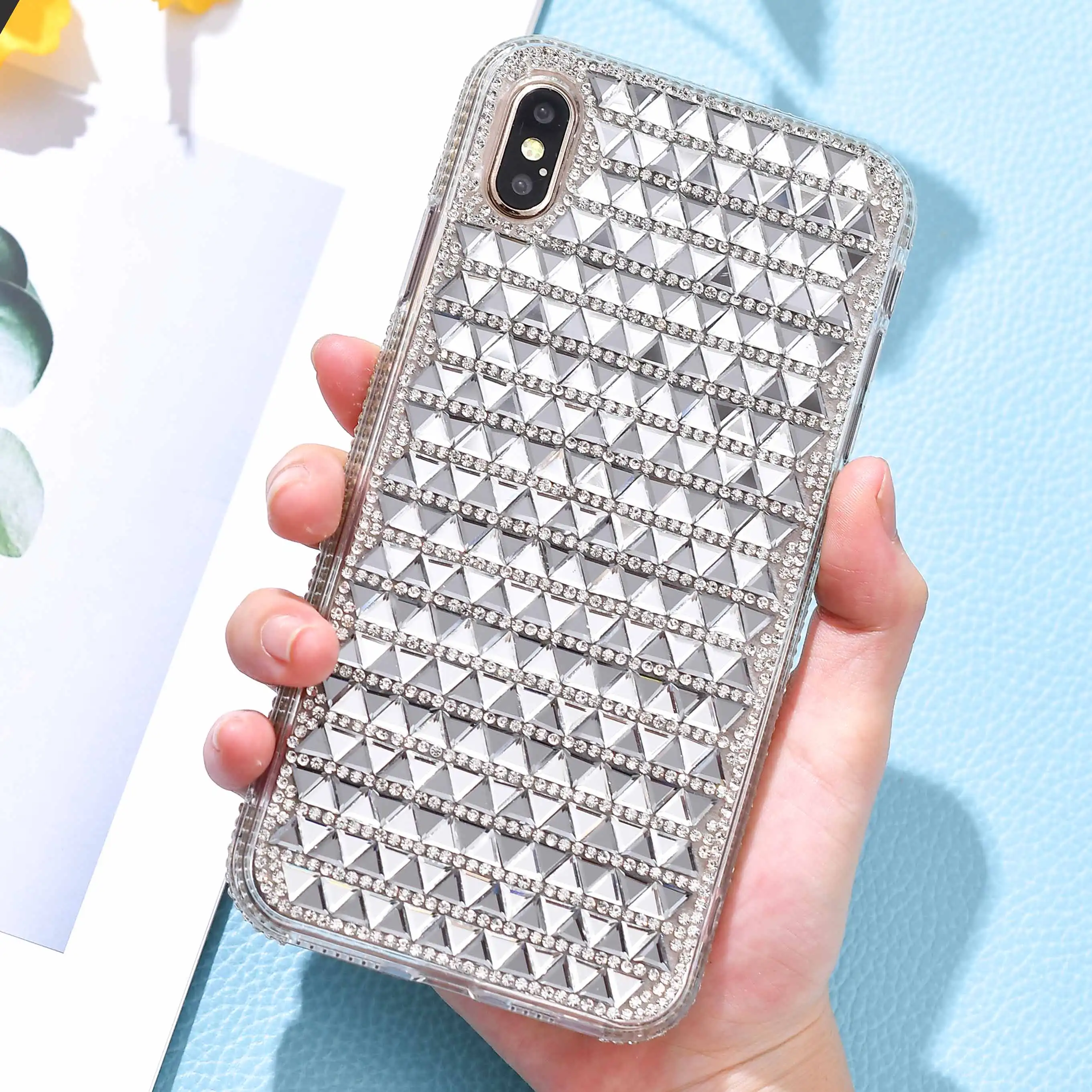 2021 Little Twin Stars Glitter Phone Case Luxury Diamond Glass Shockproof Custom Phone Case For 8Plus Xs Xr Fundas Para Celulare