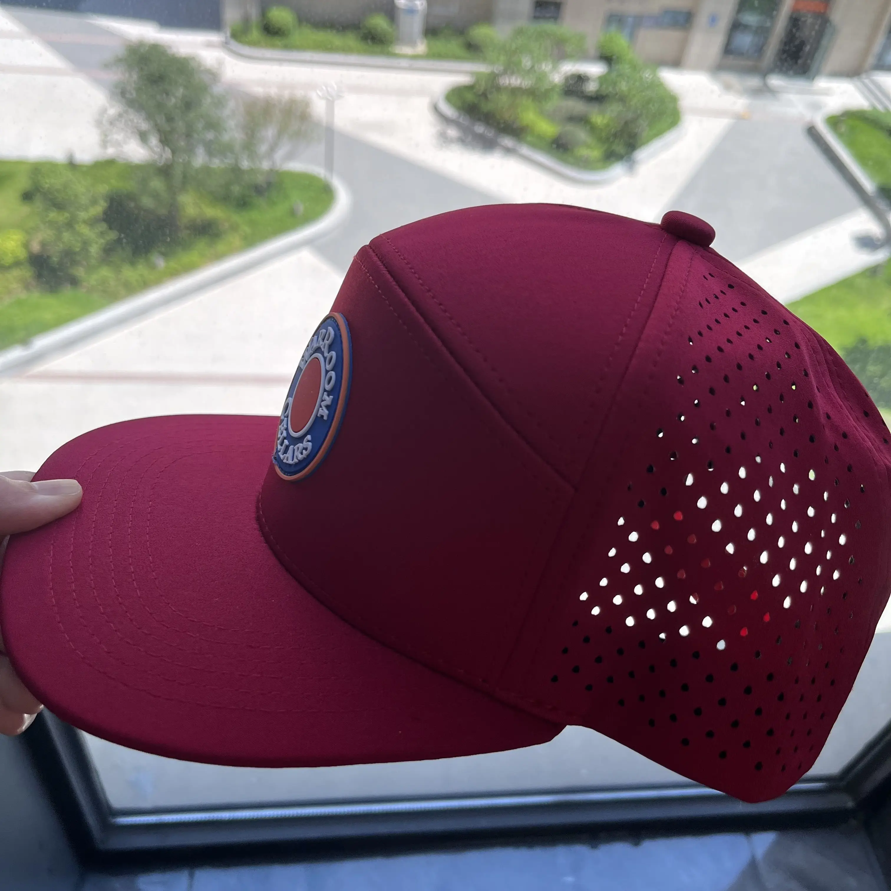 Hs15 Melin Style Fashion Laser Cut Hydro Baseball Hat Trenches 6 Panel