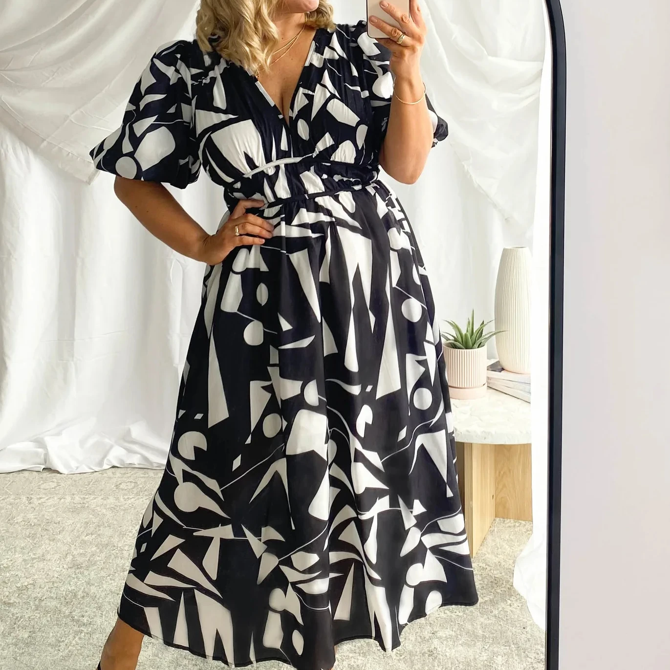 women's casual summer dresses 2025 Viikei Maxi Dresses for Women 2025,Summer Dresses for Women's Print Sleeveless Round Neck Dress Casual Dresses Beige M, Size: Medium