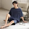 Gray2