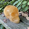 Crâne de calcite jaune
