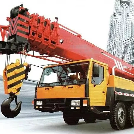 Stc700c5 70 Ton Heavy Crane with Reliable Hydraulic Mobile Functionality