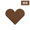 สีน้ำตาลรูปหัวใจ