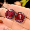 Boucles d'oreilles corindon rouge